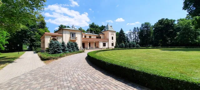 Zielony Kompleks Dwór Ostoya