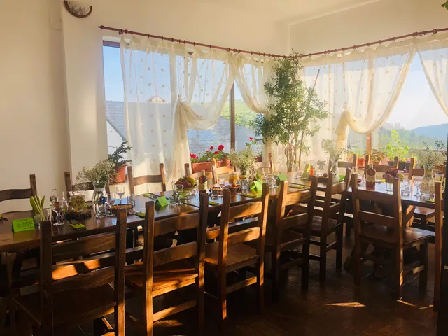 Pensiunea Craiul Munţilor-Restaurant