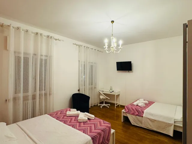 MMM HOME TRAIN STATION