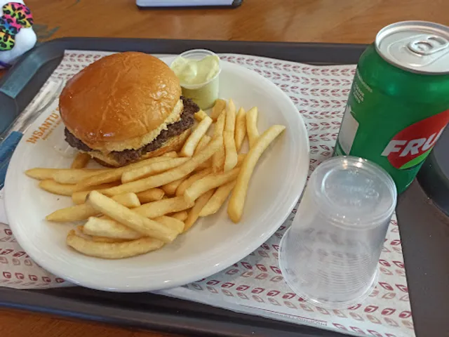 InSantu’s Hamburgueria ParkShopping Canoas