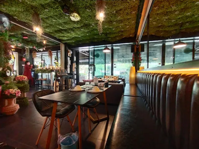 Cool Up NightLife Club lampang