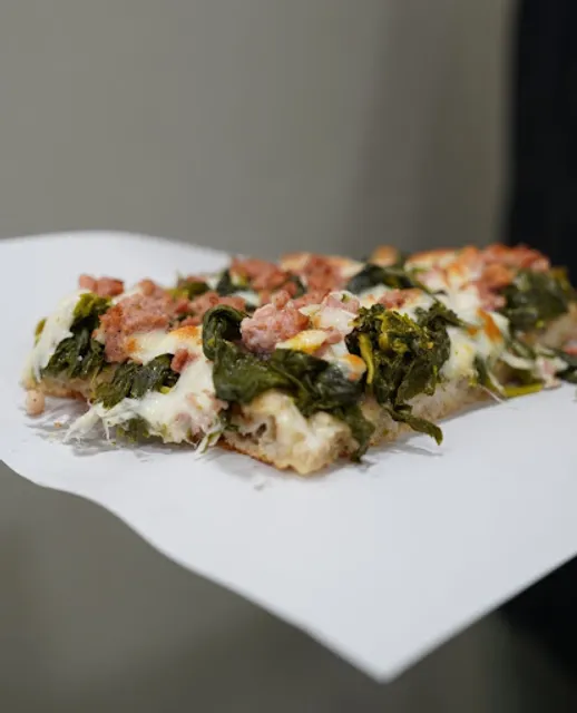 Porzioni di Pizza - Errico Porzio - Torre del greco