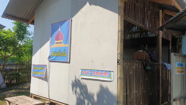 HOMESTAY Saung Paniisan HR Karangpapak Cikelet