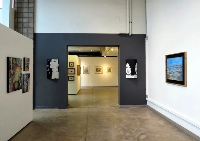 Valkarie Gallery LLC