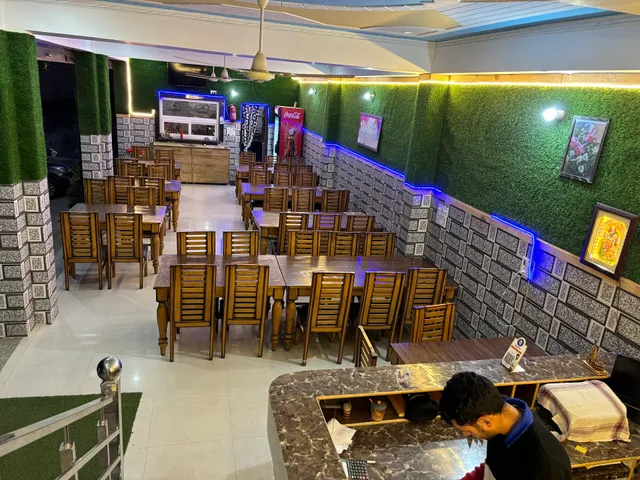 UK09 hotel & restaurant