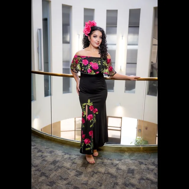 Ofelia Calderon Dress Designer