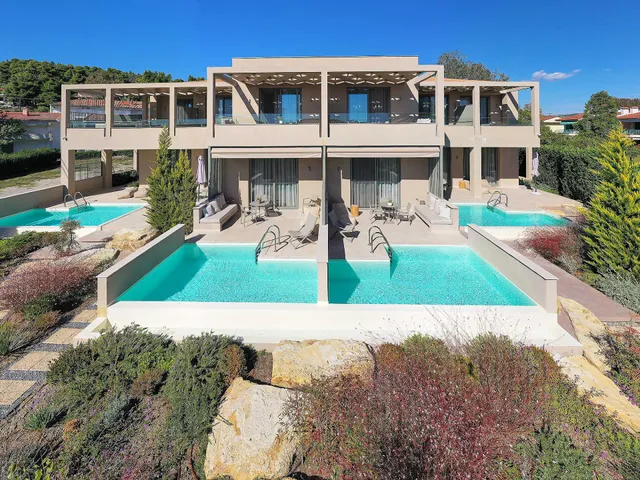 Cavo Delea - Elegant Suites