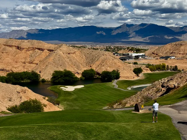 Falcon Ridge Golf Course