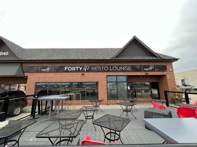 Forty 40 Resto Lounge