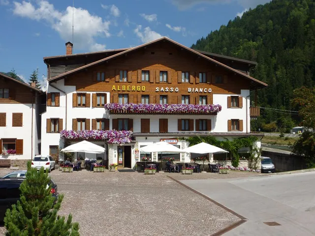 Albergo Sasso Bianco