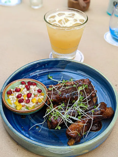 Olive Bar and Kitchen