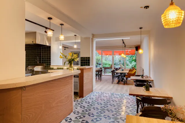 bed & breakfast koeketiene brunch lunch coffee