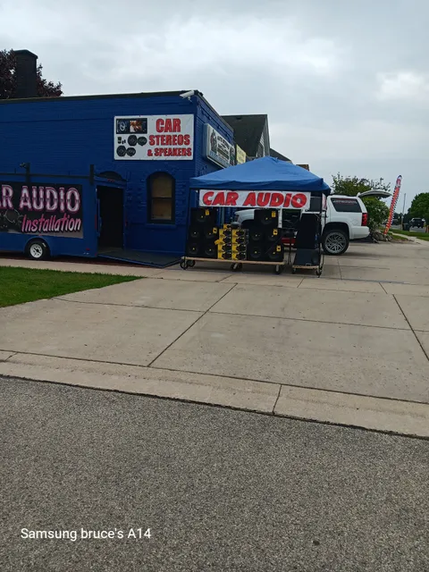 Auto stereo and installation