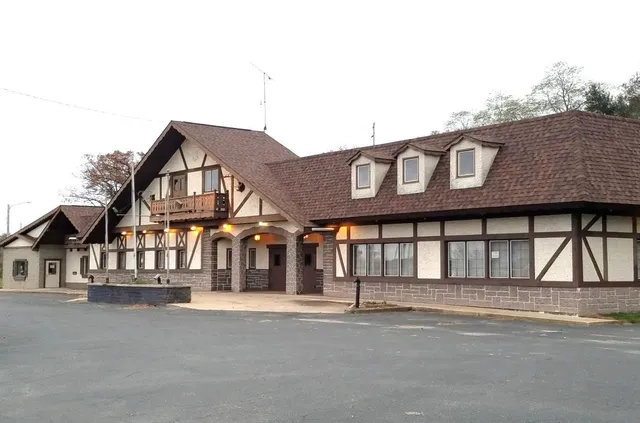 Target Bluff German Haus