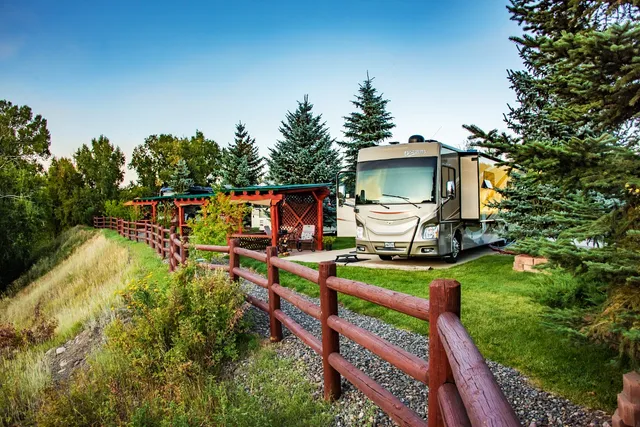 Wolf Creek Run Class-A Motorcoach Resort