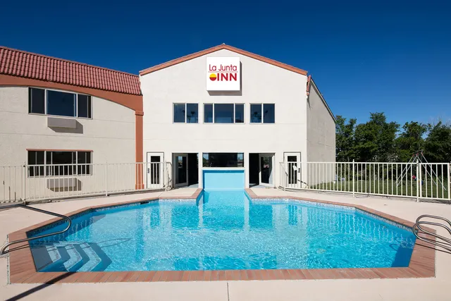 La Junta Inn