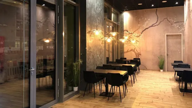 KAORU Japanischer Sushi Lieferservice