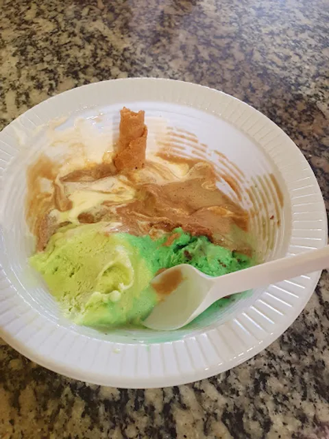 Sorveteria Pingo de Ouro - A Tradicional!