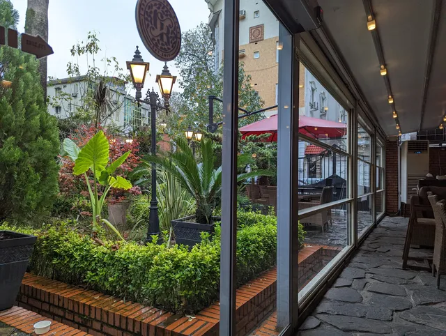 Guilan Grand Restaurant