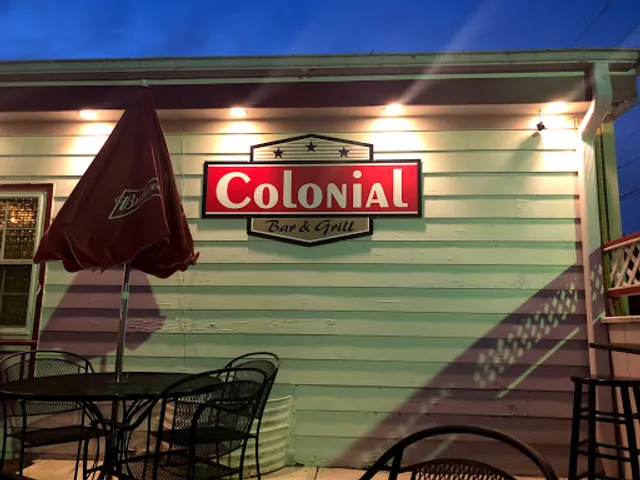 Colonial Bar & Grill