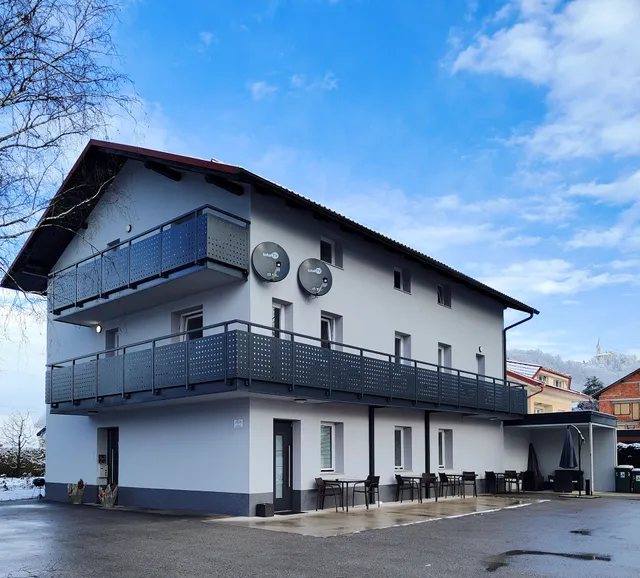SAŠA apartmaji in sobe Podčetrtek , apartments & rooms Saša - Podčetrtek
