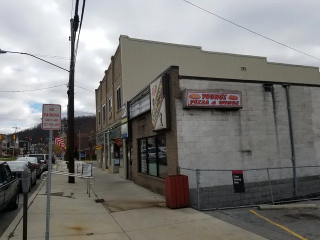 Young's Pizza & Wings