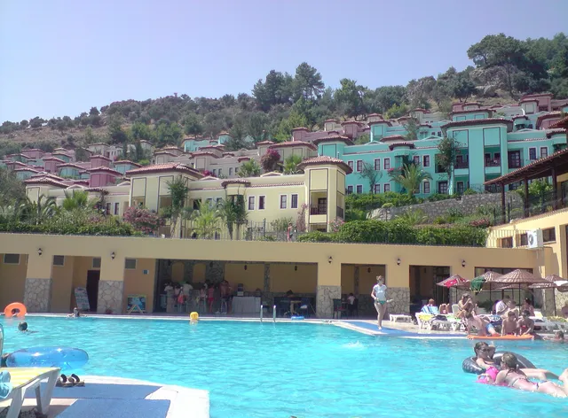 Caria Holiday Resort