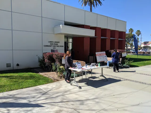 Lomita Library