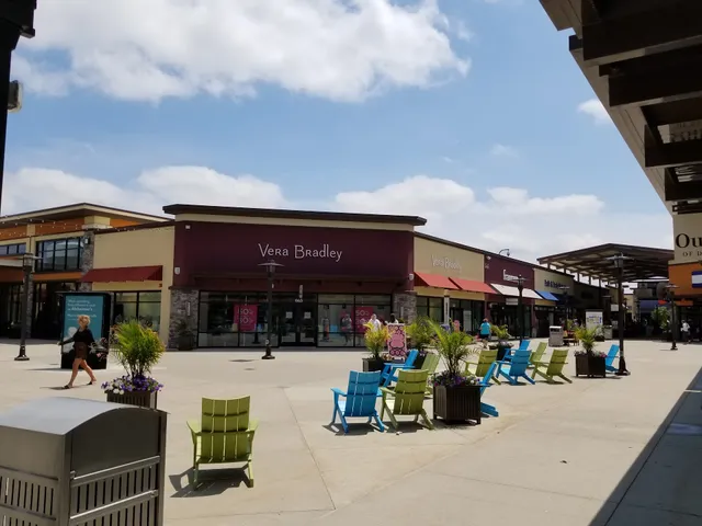 Vera Bradley Outlet