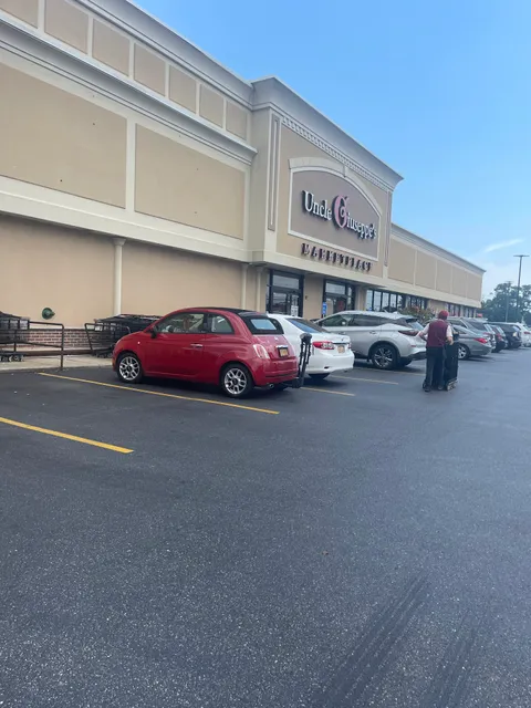 Uncle Giuseppe's Marketplace