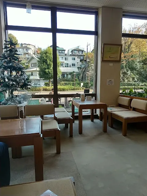 喫茶けやき １号店