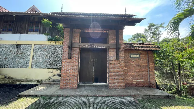 Sari Chempaka Heritage Village