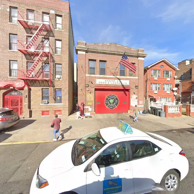 FDNY Engine 310/Ladder 174