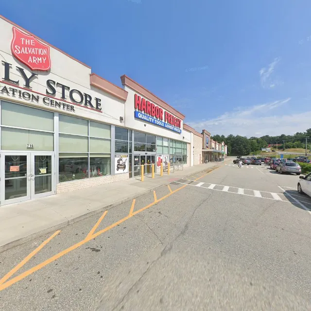 The Shoppes at Quinebaug Valley