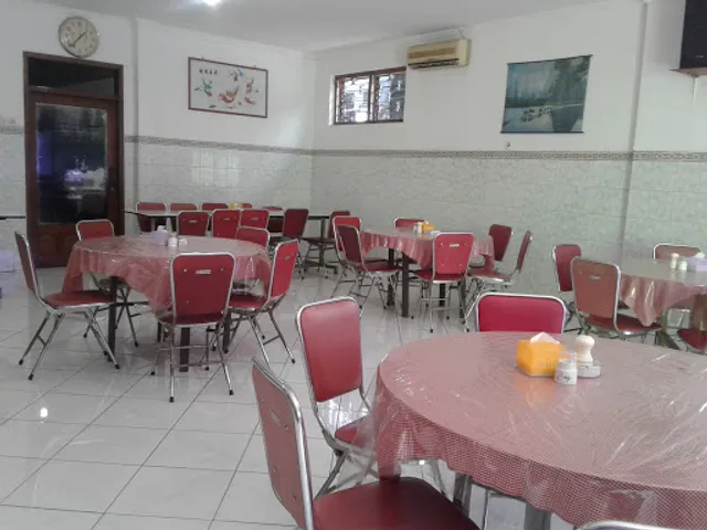 Rumah Makan Shangrila