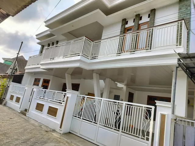 Guest House and kost "Wilujeng"