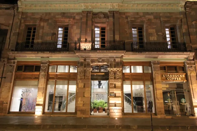 Hotel del Arte Santa Rita