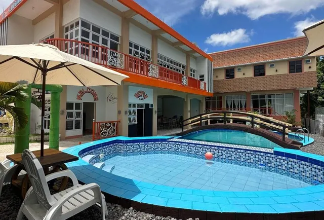 RedDoorz @ JL Lodging House and Cafe Irosin