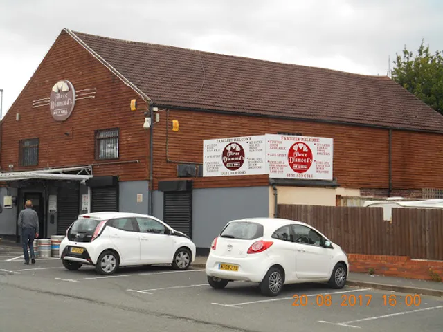 Diamond Pub & Grill