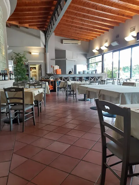 Bar Stazione Iaia F. e C. Sas