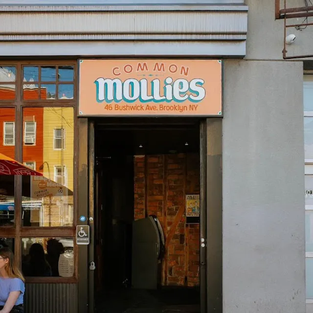 Common Mollies Bar