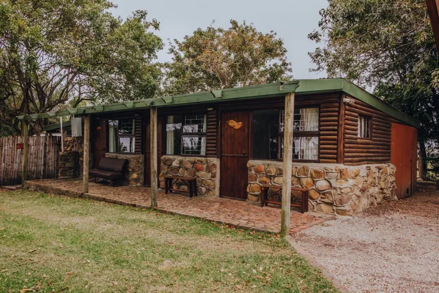 Firefly Falls Accommodation & Adventure