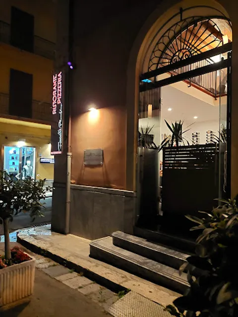 Fratelli Piombino Restaurateur