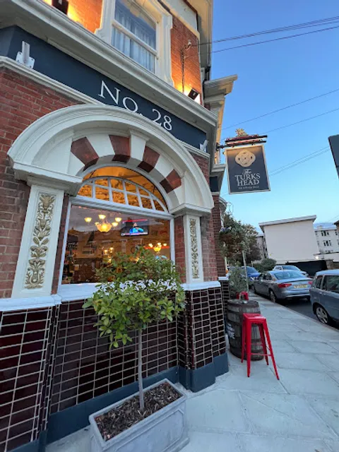 The Turk's Head, Twickenham