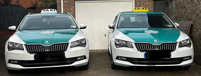 Simon’s Taxi Services – The Only Green & White Hackney Taxis in Bridlington You Can Trust 🚖