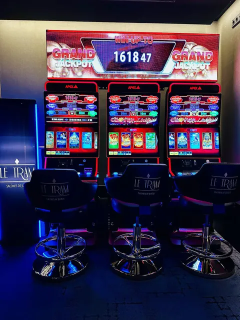 salon de juegos Le Tram Marbella