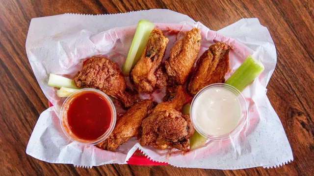 Slingers Pizza & Grill