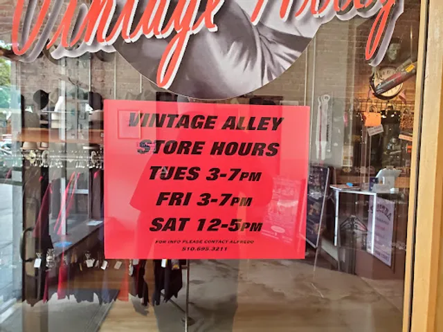 Vintage Alley