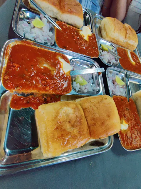Shreenath Pav Bhaji Pulav Centre