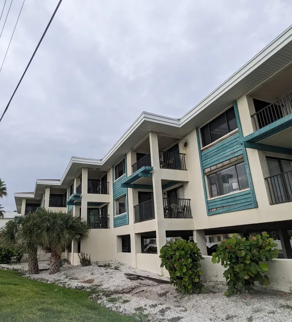 Bridgeport Condominiums